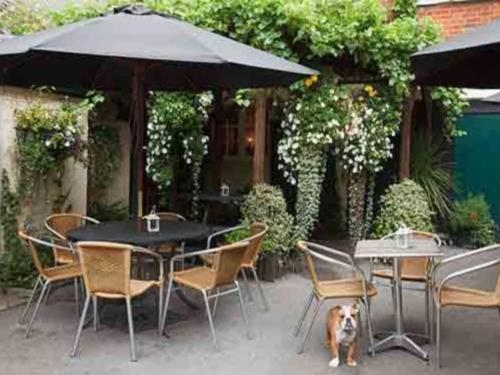 The Lamb Inn Марлбъро Екстериор снимка